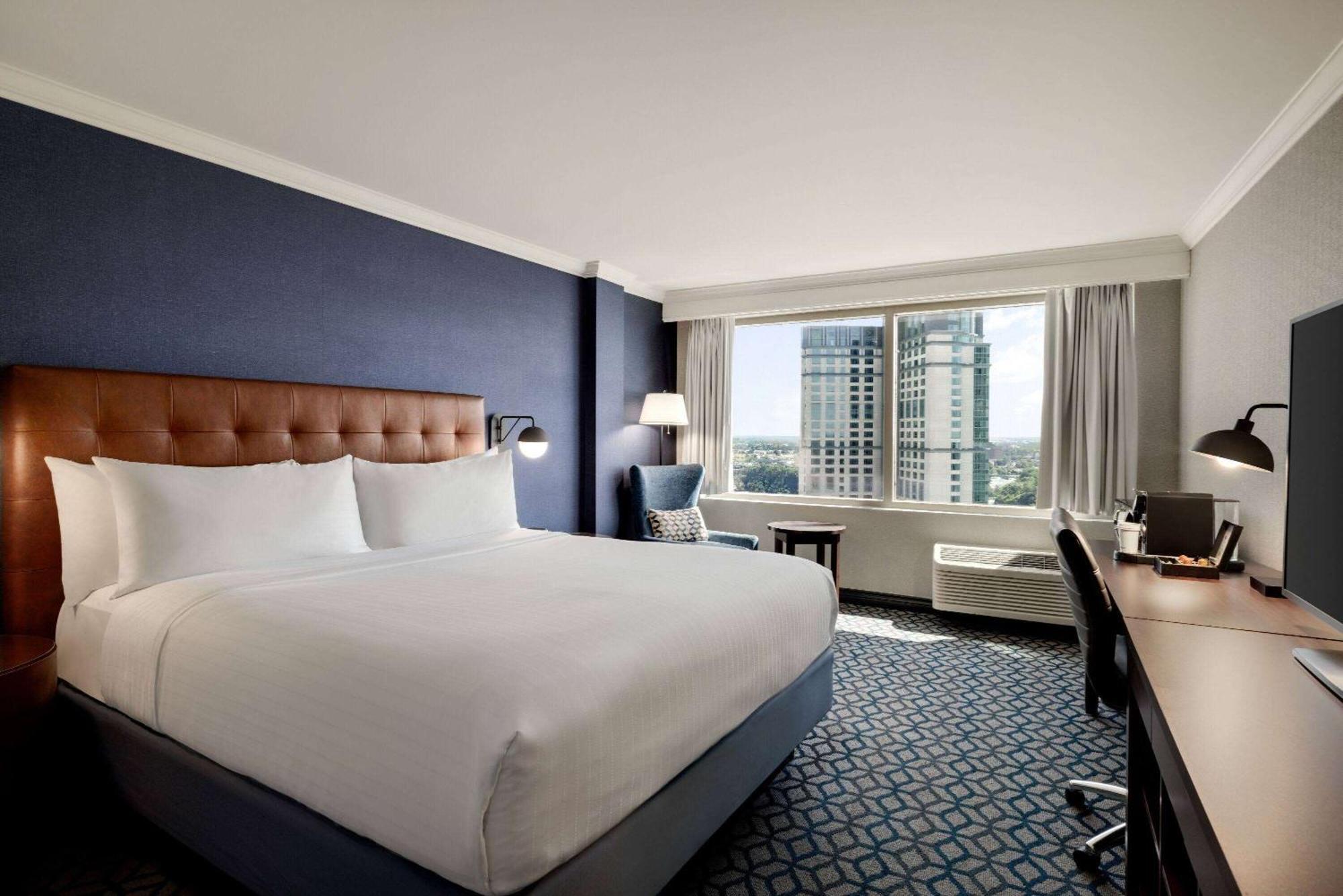 โฟร์ พอยต์ บาย เอราตัน ไนแอกรา ฟอลล์ ฟอลล์วิว Hotel ไนแอการาฟอลส์ ภายนอก รูปภาพ